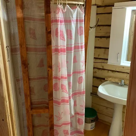 Tatil Evi «під горбом»