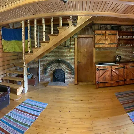 Holiday home «під горбом» Kolochava