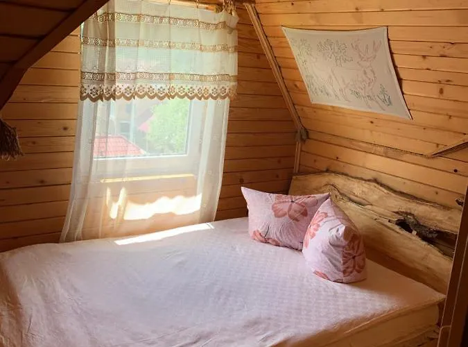 «під горбом» Holiday home Kolochava