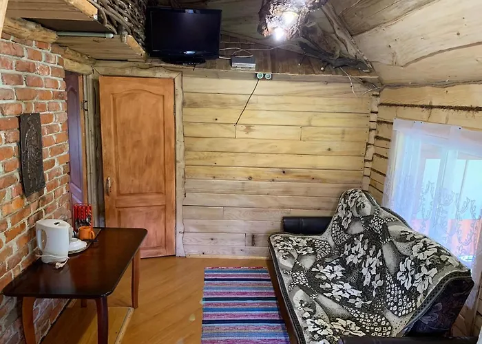 «під горбом»